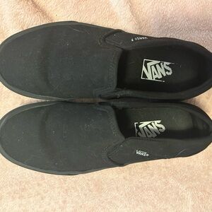 Vans Asher Women’s  Classic Black Slip-On Sneakers